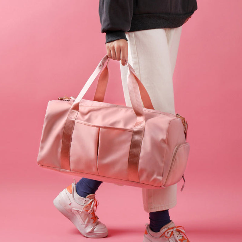 Ultimate Waterproof Fitness Duffel Bag - Stylish Weekender & Gym Shoulder Bag for Men and Women