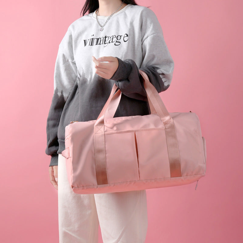 Ultimate Waterproof Fitness Duffel Bag - Stylish Weekender & Gym Shoulder Bag for Men and Women